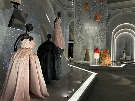 dior dress exhibit|christian dior exhibition price.